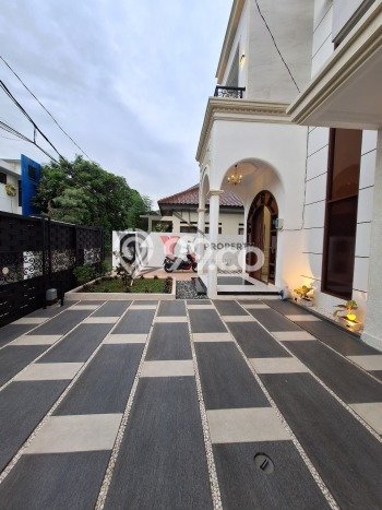 Jual Rumah Luas Megah Dengan View Eksklusif di Pondok Kelapa, Jakarta Timur Jual Rumah Luas Megah Dengan View Eksklusif di Pondok Kelapa, Jakarta Timur