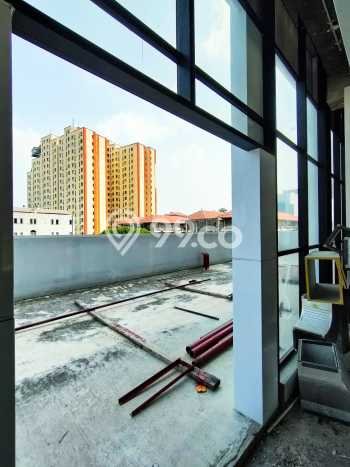 Kantor Dijual di Jakarta Timur LT 1212m2 & LB 3060m2 Lokasi Terbaik! Kantor Dijual di Jakarta Timur LT 1212m2 & LB 3060m2 Lokasi Terbaik!