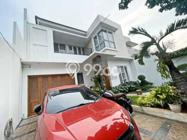 Jual Rumah Mewah Megah Dengan View Eksklusif di Rawamangun, Jakarta Timur Jual Rumah Mewah Megah Dengan View Eksklusif di Rawamangun, Jakarta Timur