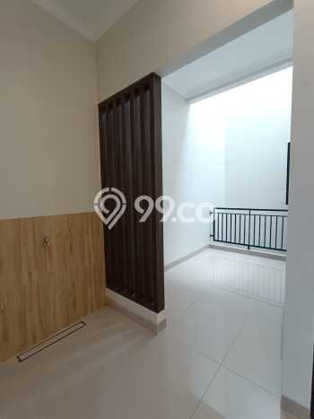 Rumah Elit LB 195m2 Siap Huni Desain Elegan di Rawamangun, Jakarta Timur Rumah Elit LB 195m2 Siap Huni Desain Elegan di Rawamangun, Jakarta Timur