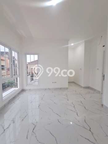 For Sale Hunian Rumah Terawat 3 KT di Jatiwaringin, Bekasi For Sale Hunian Rumah Terawat 3 KT di Jatiwaringin, Bekasi