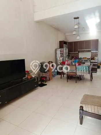 Rumah Luas Asri 3 KT Siap Huni di Pondok Bambu Jakarta Timur Rumah Luas Asri 3 KT Siap Huni di Pondok Bambu Jakarta Timur
