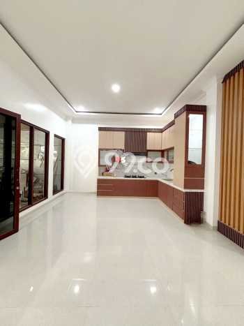 For Sale! Luxury House LT 130m2 Desain Elegan di Kayu Putih For Sale! Luxury House LT 130m2 Desain Elegan di Kayu Putih