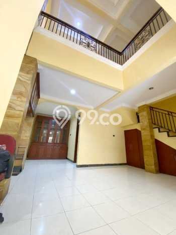 Jual Rumah Modern 3 KT di Pondok Bambu, Jakarta Timur Jual Rumah Modern 3 KT di Pondok Bambu, Jakarta Timur