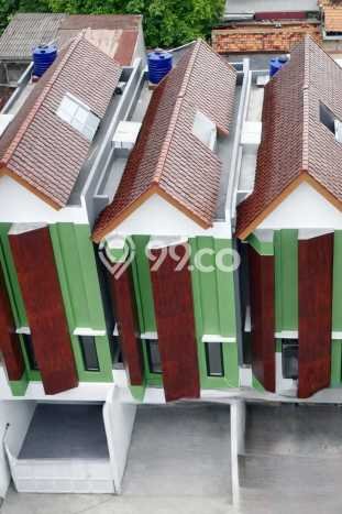 Rumah Modern 4 KT LT 60m2 di Utan Kayu Rumah Modern 4 KT LT 60m2 di Utan Kayu