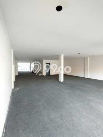 Unit Kantor Strategis di Jatinegara, Jakarta Timur Potensi Cuan Besar Unit Kantor Strategis di Jatinegara, Jakarta Timur Potensi Cuan Besar