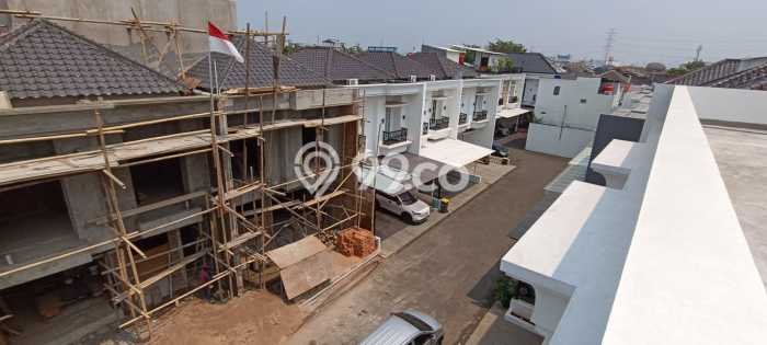 Jual Rumah Mewah Elegan Dengan View Cantik di Pondok Bambu, Jakarta Timur Jual Rumah Mewah Elegan Dengan View Cantik di Pondok Bambu, Jakarta Timur