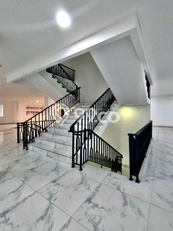 Kantor Dijual di Prime Area Jakarta Timur Luas 1200m2 Kantor Dijual di Prime Area Jakarta Timur Luas 1200m2