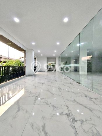 Kantor Dijual di Prime Area Jakarta Timur Luas 1200m2 Kantor Dijual di Prime Area Jakarta Timur Luas 1200m2