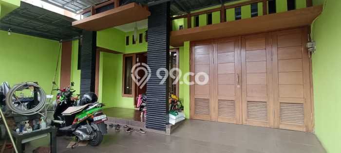 Rumah Mewah LB 340m2 Siap Huni Desain Elegan di Pondok Kelapa, Jakarta Timur Rumah Mewah LB 340m2 Siap Huni Desain Elegan di Pondok Kelapa, Jakarta Timur