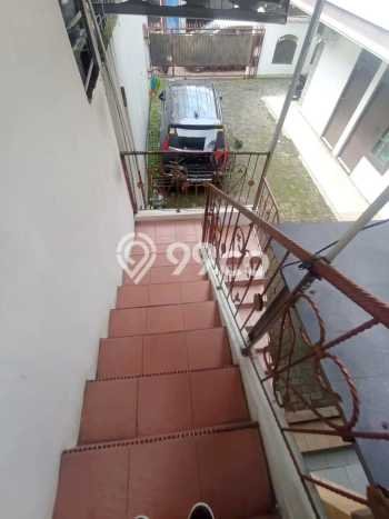 Unit Kost Dijual di Kawasan Jatinegara Jakarta Timur dengan 27 KT Unit Kost Dijual di Kawasan Jatinegara Jakarta Timur dengan 27 KT