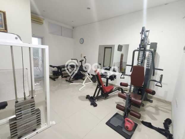 Rumah Mewah LB 300m2 Siap Pakai Desain Elegan di Pondok Kelapa, Jakarta Timur Rumah Mewah LB 300m2 Siap Pakai Desain Elegan di Pondok Kelapa, Jakarta Timur