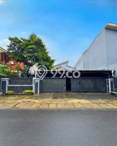 For Sale! Luxury House LT 537m2 Desain Elegan di Condet For Sale! Luxury House LT 537m2 Desain Elegan di Condet