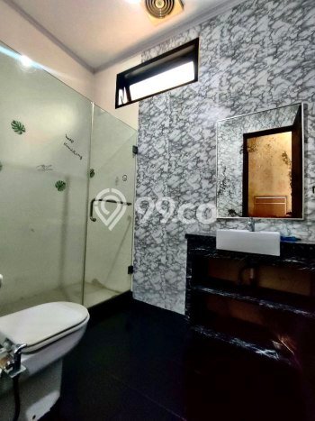 Hunian Mewah LB 379m2 Siap Huni Desain Elegan di Pulomas, Jakarta Timur Hunian Mewah LB 379m2 Siap Huni Desain Elegan di Pulomas, Jakarta Timur