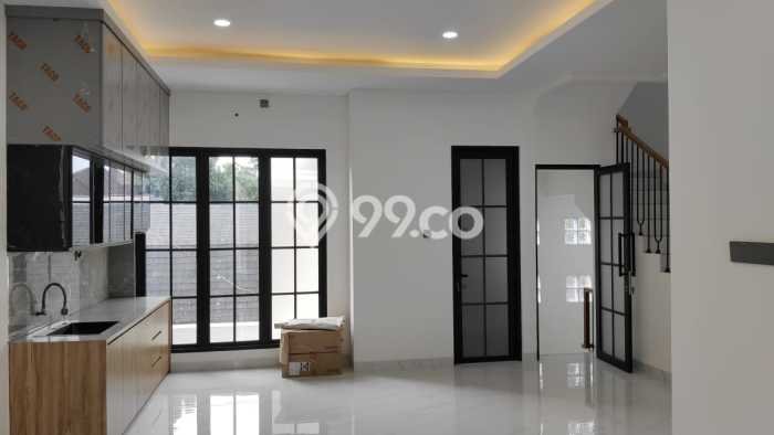 Rumah Mewah LB 119m2 Siap Huni Desain Elegan di Kalibata, Jakarta Selatan Rumah Mewah LB 119m2 Siap Huni Desain Elegan di Kalibata, Jakarta Selatan
