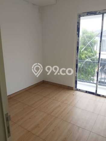 Rumah Terawat LT 98m2m² / LB 84m2m² di Lokasi Strategis Sambikerep, Surabaya Rumah Terawat LT 98m2m² / LB 84m2m² di Lokasi Strategis Sambikerep, Surabaya