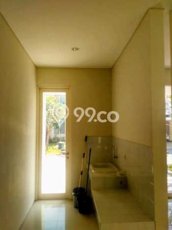 Rumah Sewa Surabaya LT 120m2 LB 125m2 Kawasan Citraland Rumah Sewa Surabaya LT 120m2 LB 125m2 Kawasan Citraland