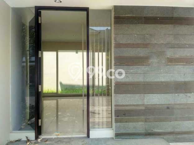 Rumah Sewa Surabaya LT 120m2 LB 125m2 Kawasan Citraland Rumah Sewa Surabaya LT 120m2 LB 125m2 Kawasan Citraland