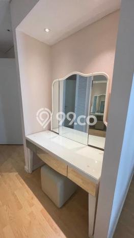 Dijual Apartemen Luxury di Pakuwon Indah 3 Kamar & 2 Kamar Mandi Dijual Apartemen Luxury di Pakuwon Indah 3 Kamar & 2 Kamar Mandi
