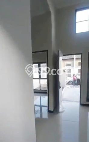 Rumah 2 Kamar Tidur Konsep Modern di Kawasan Elite Waru, Sidoarjo Rumah 2 Kamar Tidur Konsep Modern di Kawasan Elite Waru, Sidoarjo