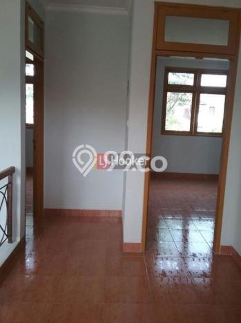 Dijual Cepat Rumah Bagus Siap Huni LB 180m2 di Sawangan, Depok Dijual Cepat Rumah Bagus Siap Huni LB 180m2 di Sawangan, Depok