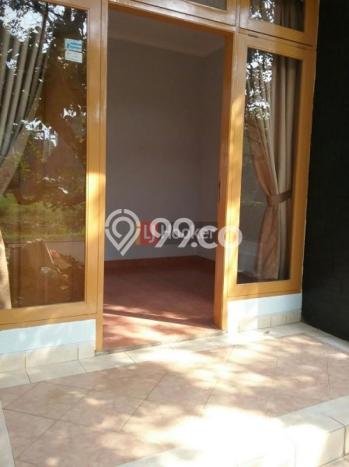 Rumah Cantik Siap Pakai Di Sawangan Luas 180m2 Aman Rumah Cantik Siap Pakai Di Sawangan Luas 180m2 Aman