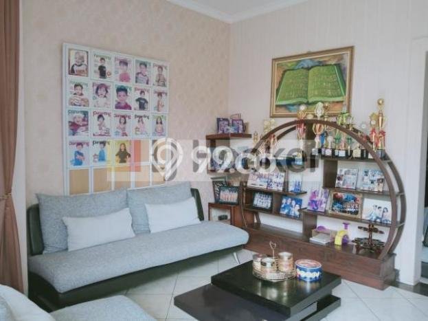Dijual Rumah 4 Kamar Lokasi Strategis Nyaman dan Strategis di Sawangan Dijual Rumah 4 Kamar Lokasi Strategis Nyaman dan Strategis di Sawangan