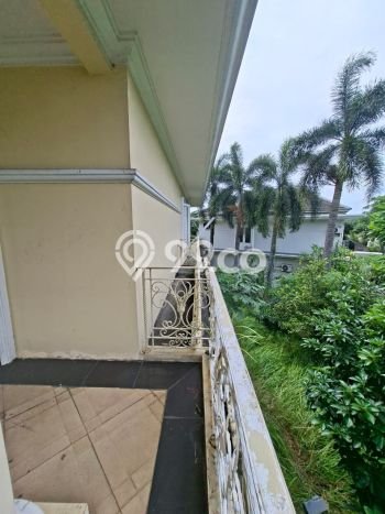 Hunian Mewah Dijual LT 595m2 di BSD, Tangerang Selatan Hunian Mewah Dijual LT 595m2 di BSD, Tangerang Selatan