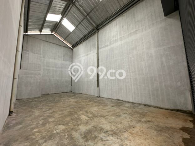 Gudang Dijual di Serpong Tangerang Selatan dengan Luas Bangunan 72m2 Gudang Dijual di Serpong Tangerang Selatan dengan Luas Bangunan 72m2