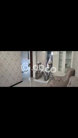 Disewakan! Rumah 4 Kamar Tidur &
3 Kamar Mandi di Graha, Surabaya Disewakan! Rumah 4 Kamar Tidur &
3 Kamar Mandi di Graha, Surabaya