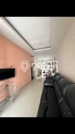 Rumah sewa siap pakai 4 Kamar Tidur di Citraland, Surabaya Rumah sewa siap pakai 4 Kamar Tidur di Citraland, Surabaya