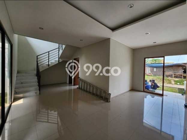 Rumah Luas Asri 3 KT Siap Huni di Sarijadi Bandung Rumah Luas Asri 3 KT Siap Huni di Sarijadi Bandung
