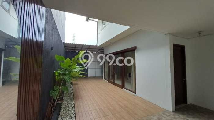 Dijual Rumah Mewah Elegan Dengan View Eksklusif di Buah Batu, Bandung Dijual Rumah Mewah Elegan Dengan View Eksklusif di Buah Batu, Bandung
