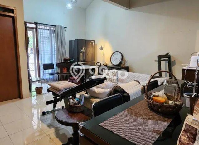 Rumah Strategis Minimalis Lb 130m2 di Antapani, Bandung Rumah Strategis Minimalis Lb 130m2 di Antapani, Bandung