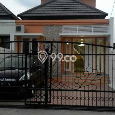Rumah Elit Modern Siap Huni di Ciwastra Bandung Rumah Elit Modern Siap Huni di Ciwastra Bandung