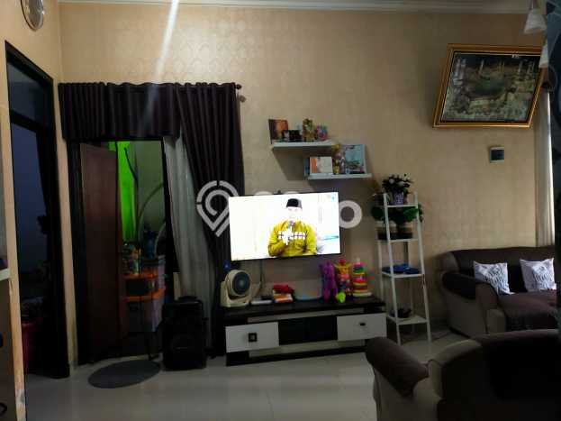 Rumah di Arcamanik, Bandung, LT 111m2m² LB 80m2m² Rumah di Arcamanik, Bandung, LT 111m2m² LB 80m2m²