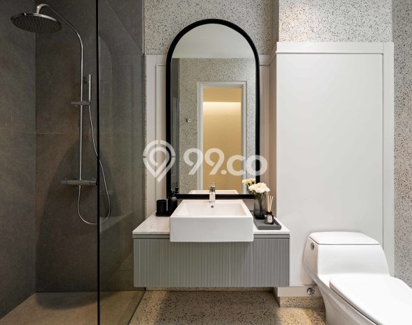 Ready to Use! Premium House LT 155m2 Desain Elegan di Pondok Indah Ready to Use! Premium House LT 155m2 Desain Elegan di Pondok Indah