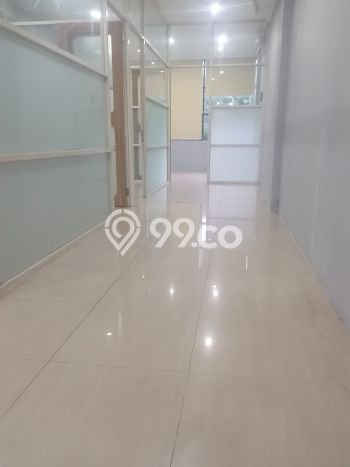 Ruko Area Strategis Kawasan Pejaten, Luas 572m², For Rent Ruko Area Strategis Kawasan Pejaten, Luas 572m², For Rent