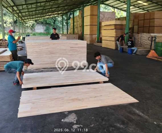 Lokasi Strategis! Dijual Pabrik Bisnis di Gringsing, Batang Kondisi Bagus Lokasi Strategis! Dijual Pabrik Bisnis di Gringsing, Batang Kondisi Bagus