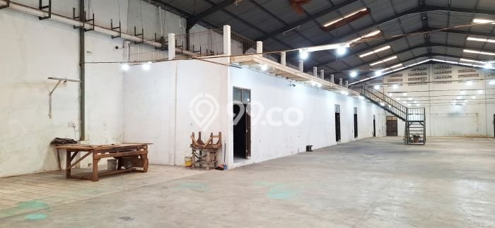 Gudang Dijual di Semarang LT 2200m2 & LB 3000m2 Lokasi Terbaik! Gudang Dijual di Semarang LT 2200m2 & LB 3000m2 Lokasi Terbaik!
