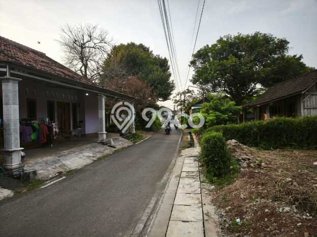 Dijual Tanah di Mijen Semarang Luas 313m2 SHM Dijual Tanah di Mijen Semarang Luas 313m2 SHM