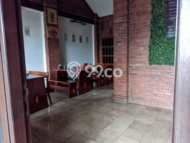 Ruko Disewa di Banyumanik, Semarang, LT 97m2 / LB 160m2 Ruko Disewa di Banyumanik, Semarang, LT 97m2 / LB 160m2