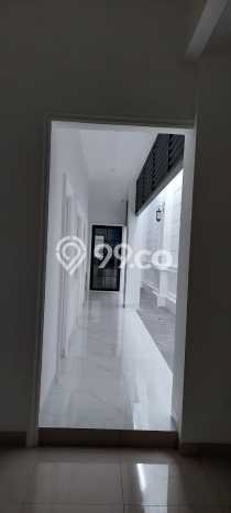 Dijual Rumah Luas Elegan Dengan View Cantik di Puri Anjasmoro, Semarang Dijual Rumah Luas Elegan Dengan View Cantik di Puri Anjasmoro, Semarang