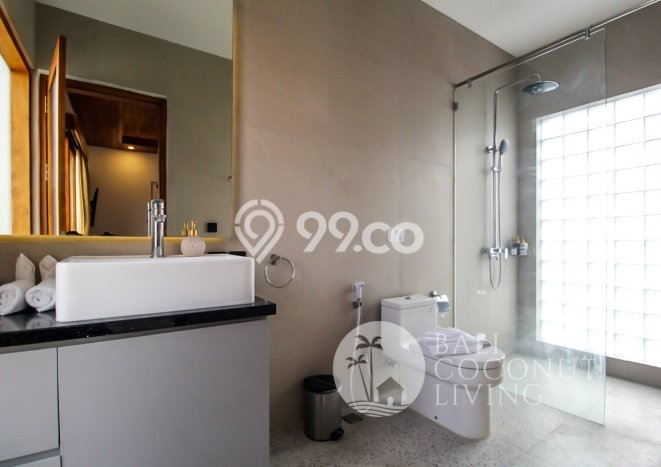HARGA TERBAIK! Vila Kawasan , Luas 600m2m², Area Strategis HARGA TERBAIK! Vila Kawasan , Luas 600m2m², Area Strategis