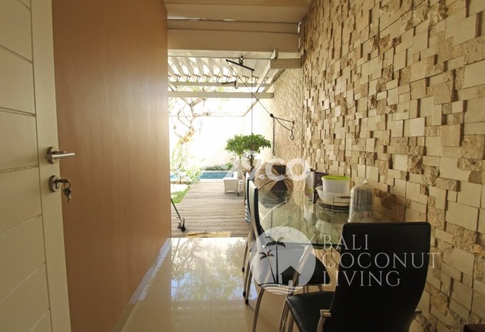 Rumah Minimalis area Seminyak, Badung, LT 172m² LB 250m² Rumah Minimalis area Seminyak, Badung, LT 172m² LB 250m²