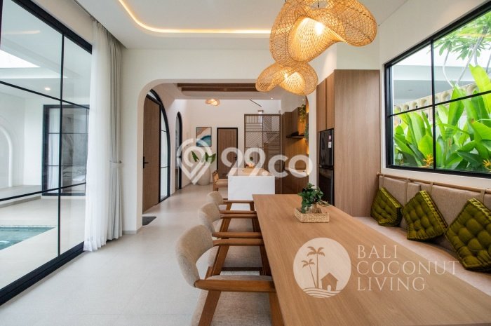 HARGA TERBAIK! Vila Kawasan , Area 262m2m², Area Strategis HARGA TERBAIK! Vila Kawasan , Area 262m2m², Area Strategis