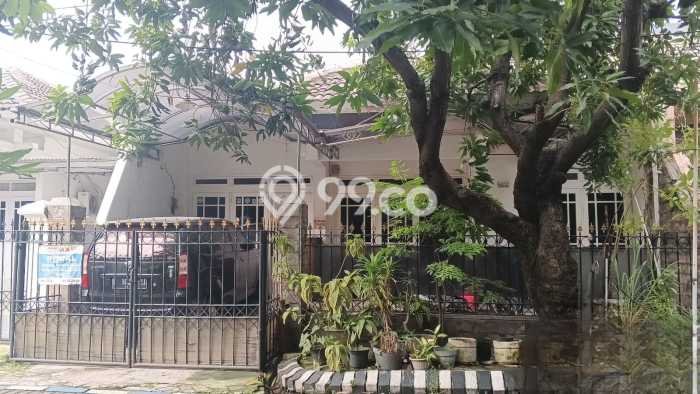 Rumah Modern Minimalis 4 Kamar Bisa Langsung Pindah di Rungkut Rumah Modern Minimalis 4 Kamar Bisa Langsung Pindah di Rungkut