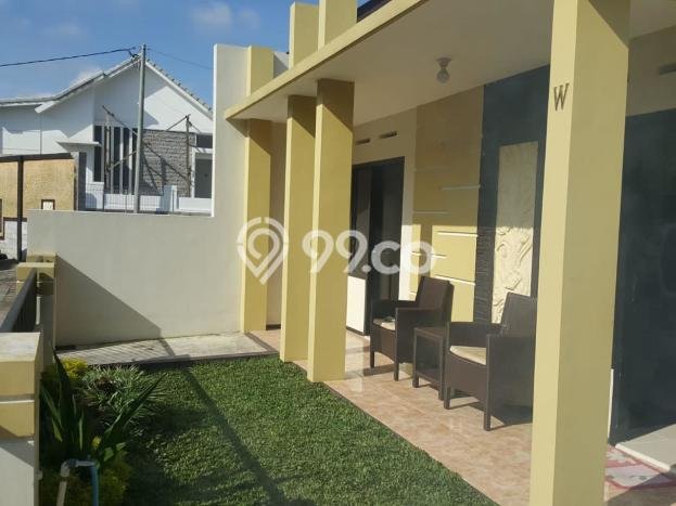 Rumah Siap Pakai di Soekarno Hatta, Malang, Luas 125m² LB 75m² Rumah Siap Pakai di Soekarno Hatta, Malang, Luas 125m² LB 75m²