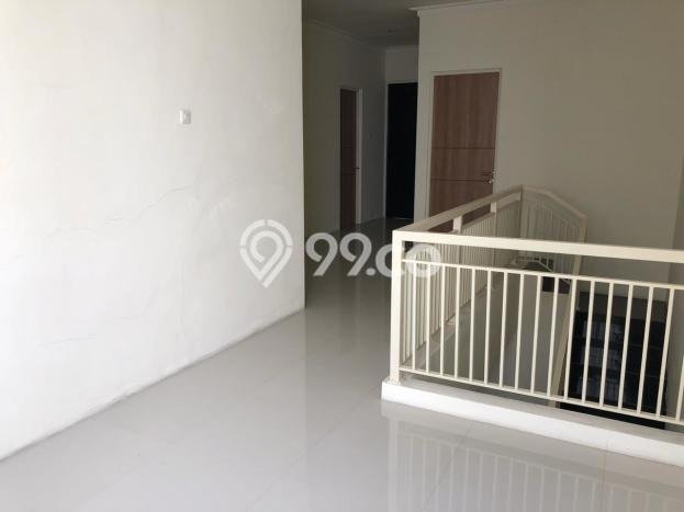 Rumah Strategis dengan Luas Tanah 97m2m² di Lokasi , Surabaya Rumah Strategis dengan Luas Tanah 97m2m² di Lokasi , Surabaya