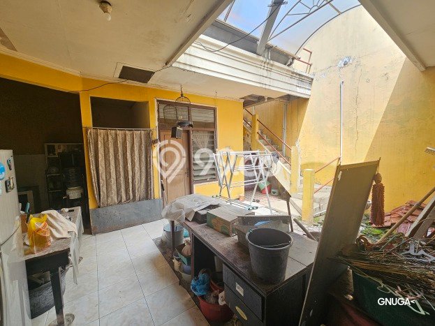 Dijual Rumah 4 Kamar Lokasi Strategis Bagus dan Strategis di Rungkut Dijual Rumah 4 Kamar Lokasi Strategis Bagus dan Strategis di Rungkut